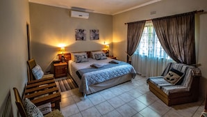 Luxury Double/Twin Room | Minibar, in-room safe, soundproofing, iron/ironing board (on request) - African Dreamz Guest House (St. Lucia)