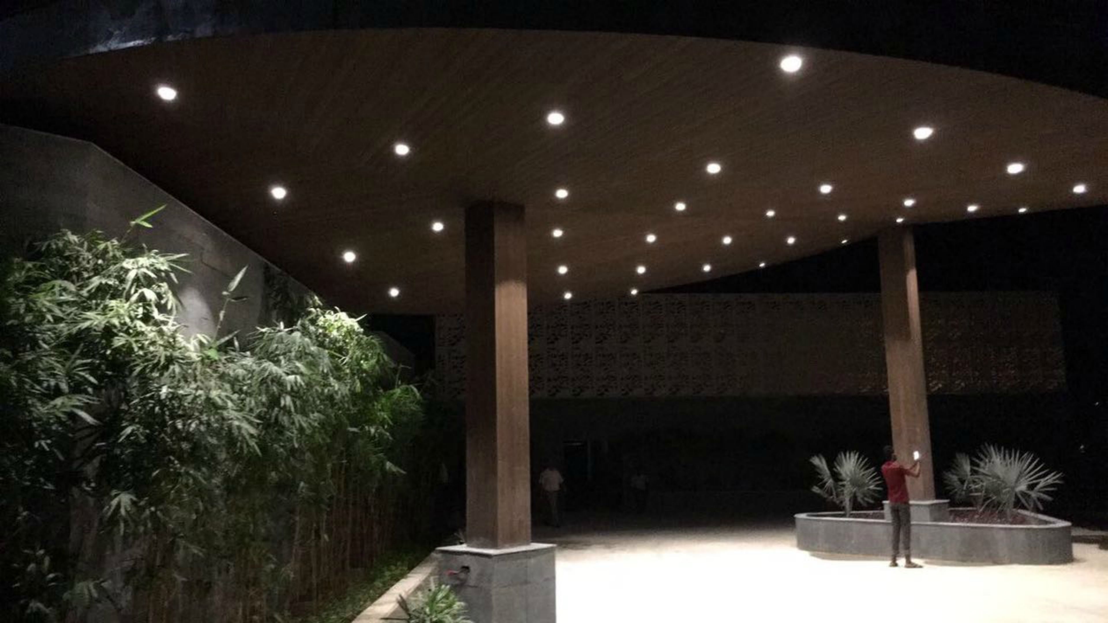 executive suite | property grounds