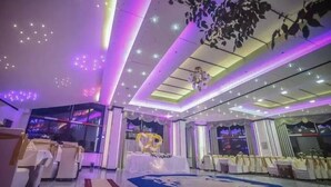 Indoor wedding - Hotel Italia (Sarajevo)
