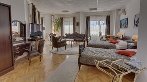 Apartment | Premium bedding, desk, iron/ironing board (on request), cribs (free) - Hotel Italia (Sarajevo)