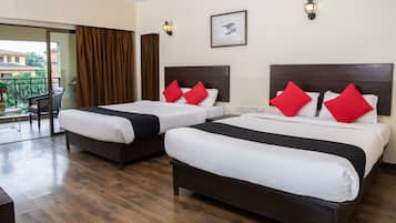 1 bedroom, premium bedding, individually furnished, desk