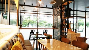 Unclassified image, 4 of 78, button - Sukhumvit New Room BTS Bangna (Bangkok)