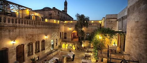 Restauration extérieure