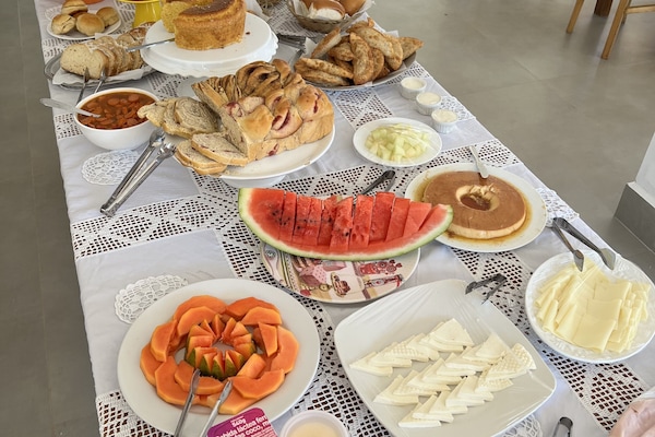 Kaffee und/oder Kaffeemaschine