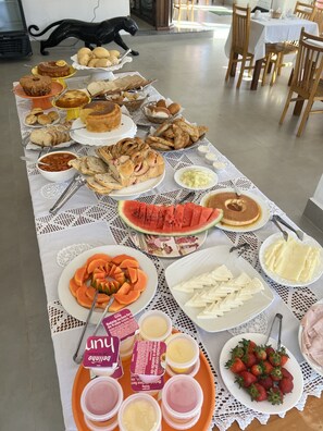 커피 및/또는 커피 메이커