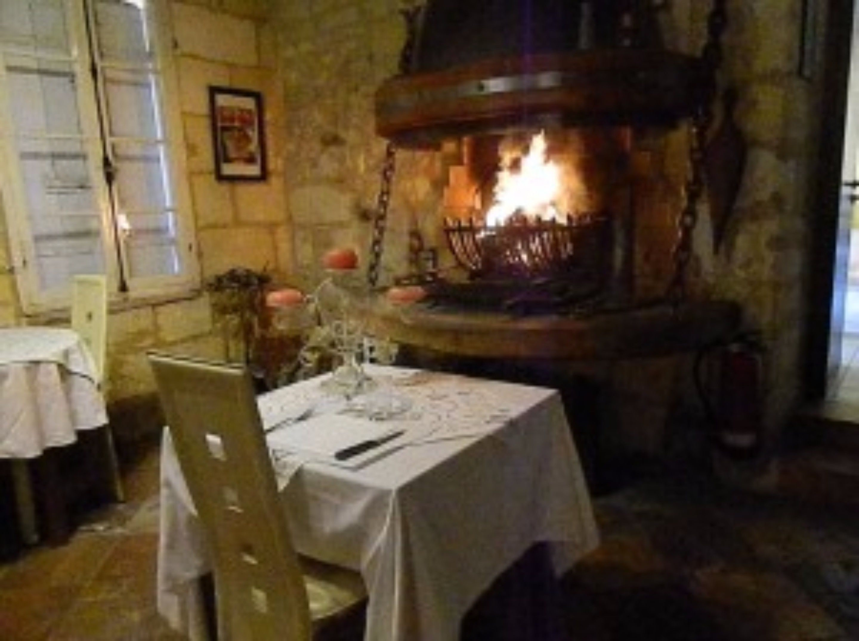 Middag serveres, franske retter