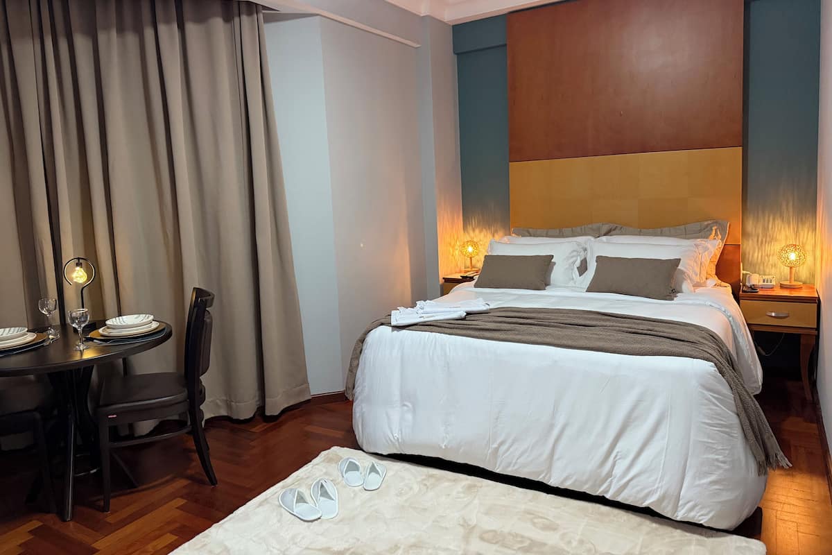 Presidential Double Room | Minibar, desk, blackout drapes, soundproofing