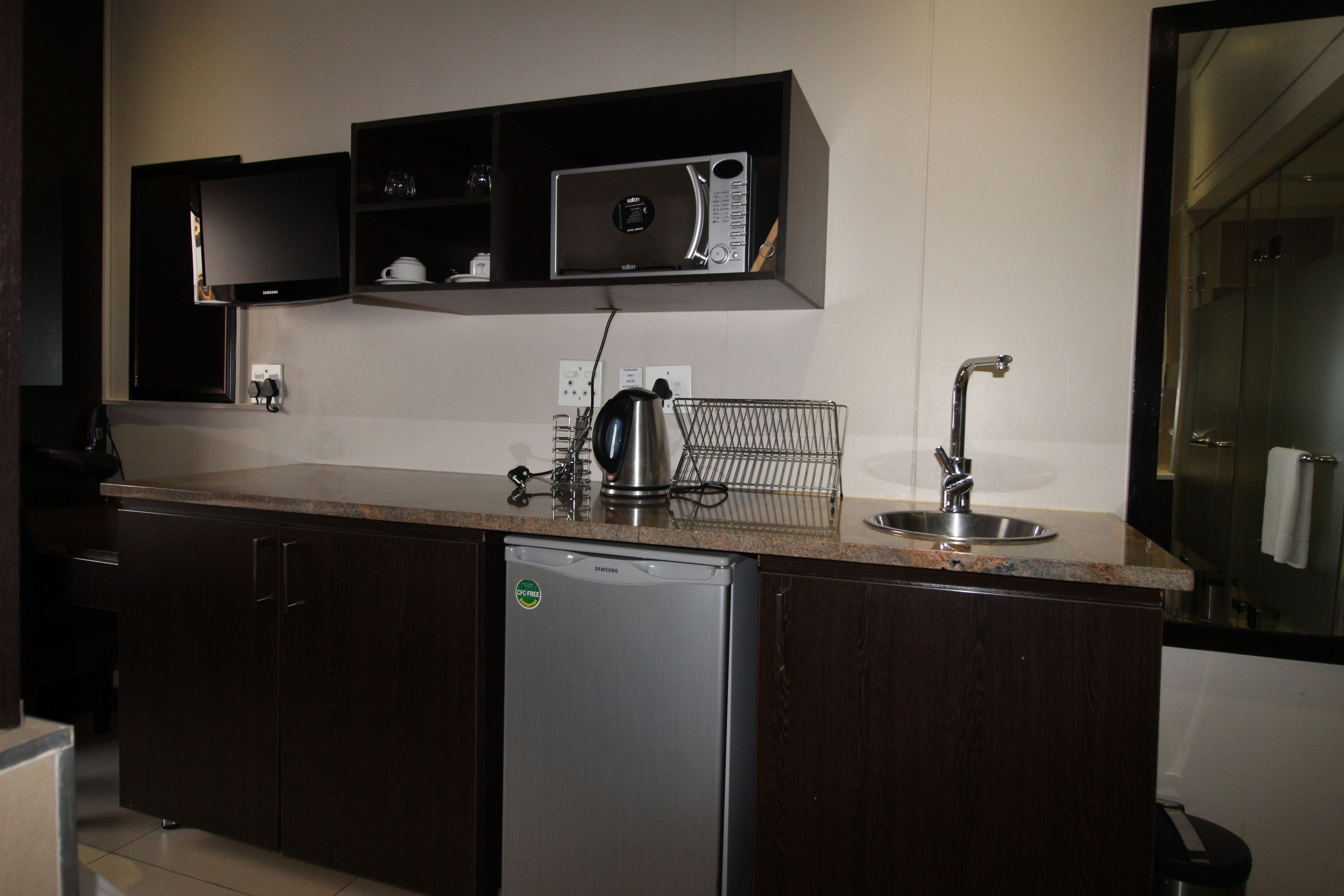 fridge, microwave, dishwasher, electric kettle