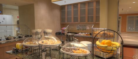 Daily cooked-to-order breakfast for a fee