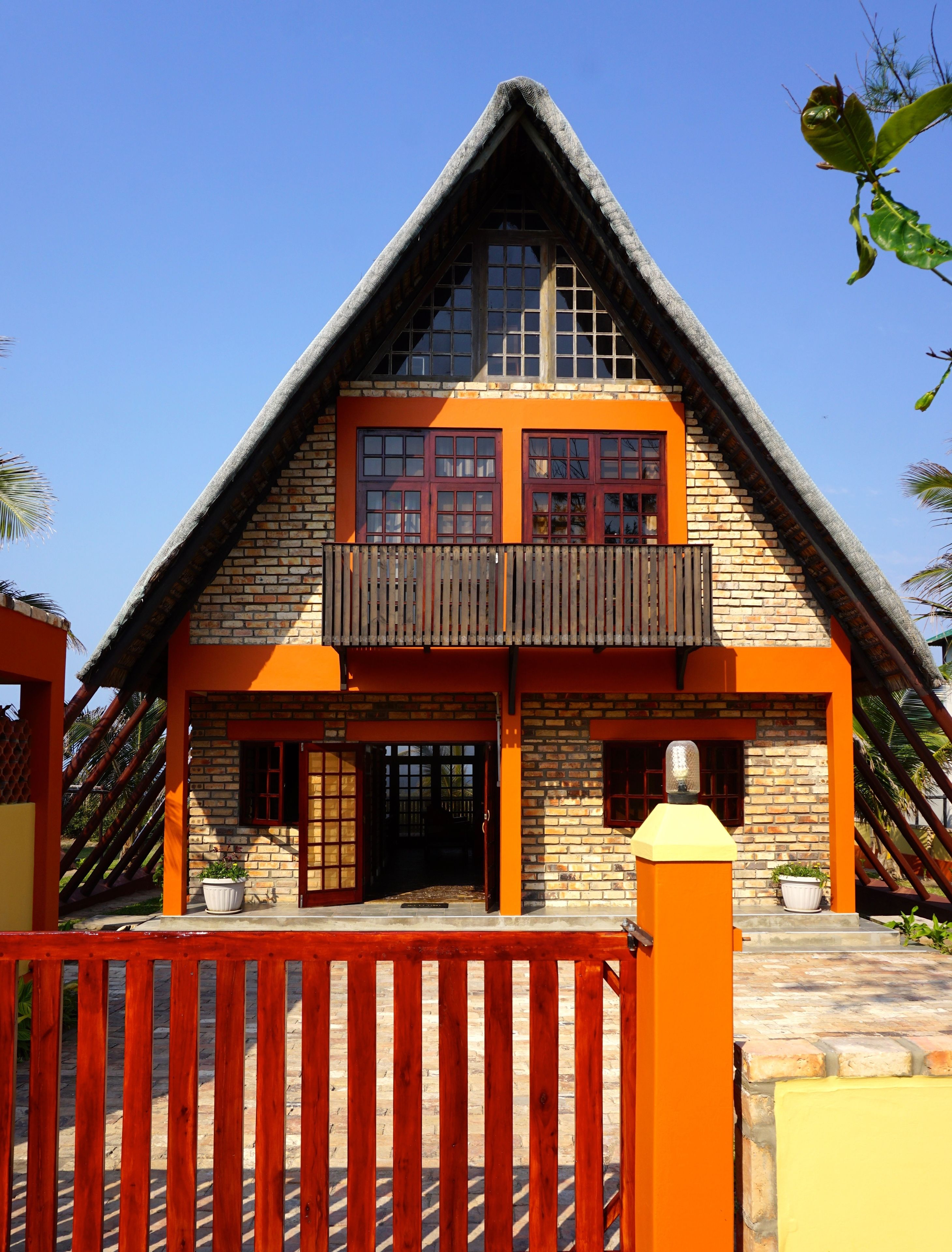 Pintu masuk hartanah