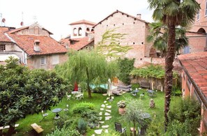 Property grounds - Lori's Inn (Mondovi)