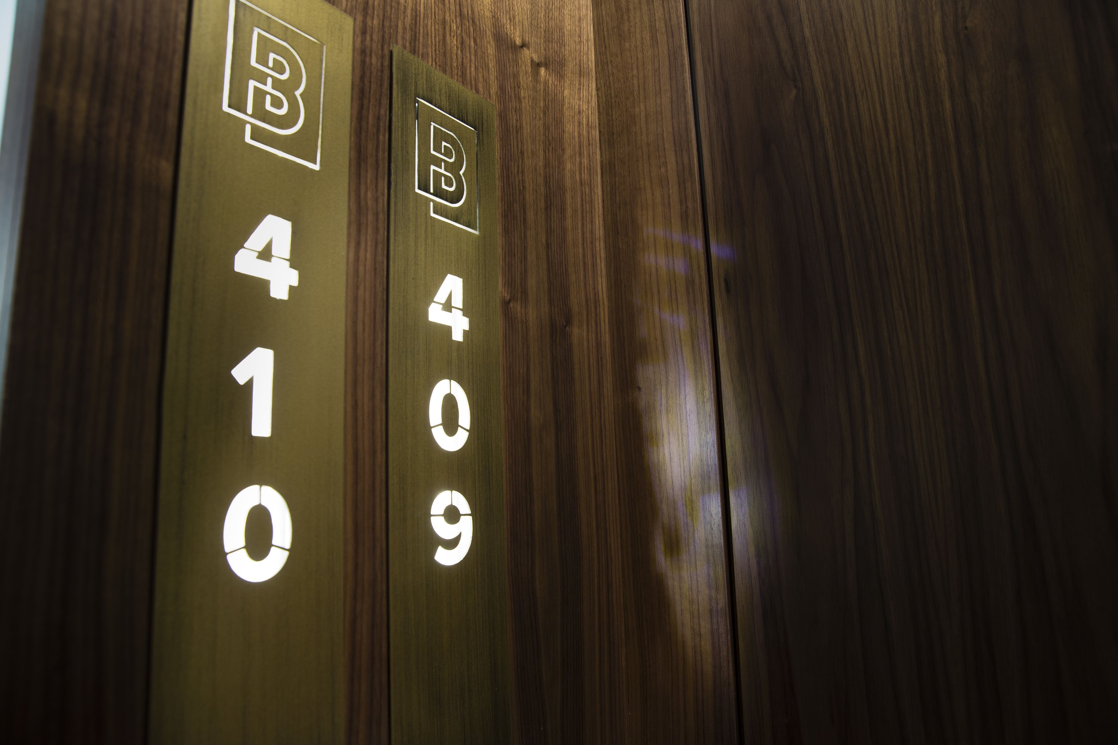 junior suite, 1 bedroom | 6 bedrooms, premium bedding, minibar, in-room safe