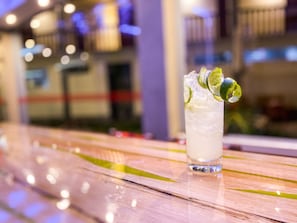 Bar (on property) - Yawar Inka Hotel (Cusco)