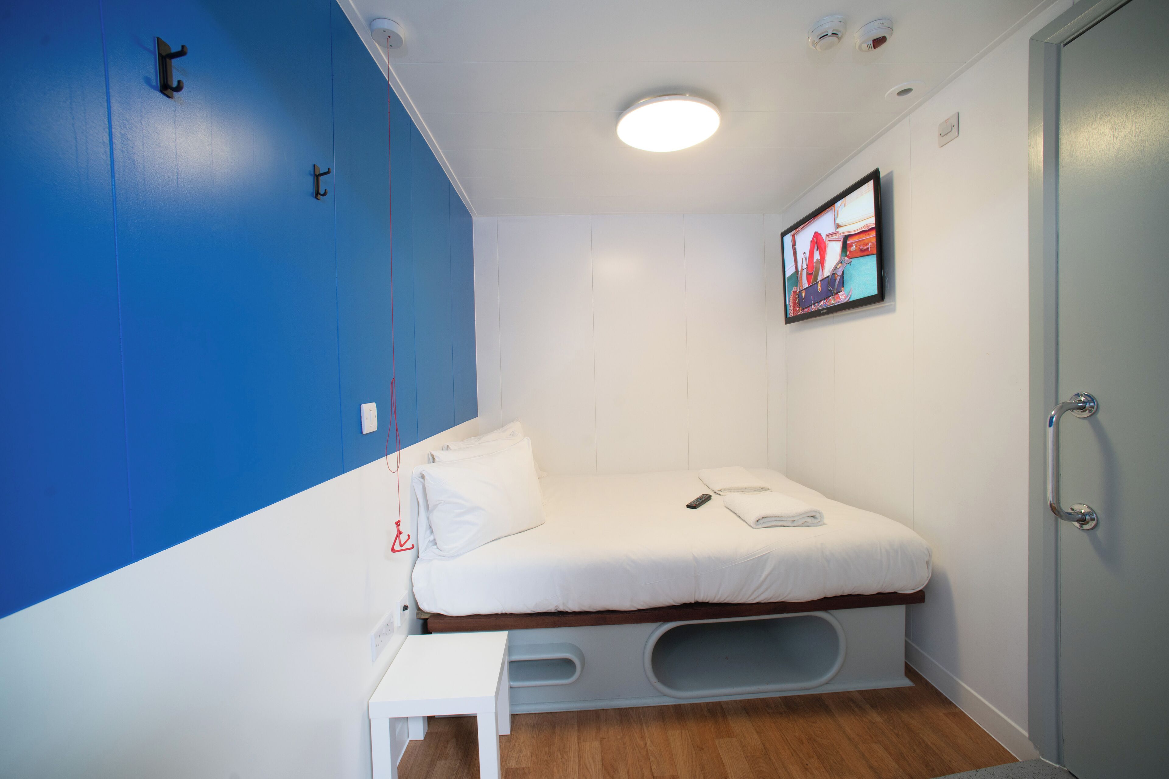 double room, accessible, no windows | iron/ironing board, free wifi, bed sheets, wheelchair access