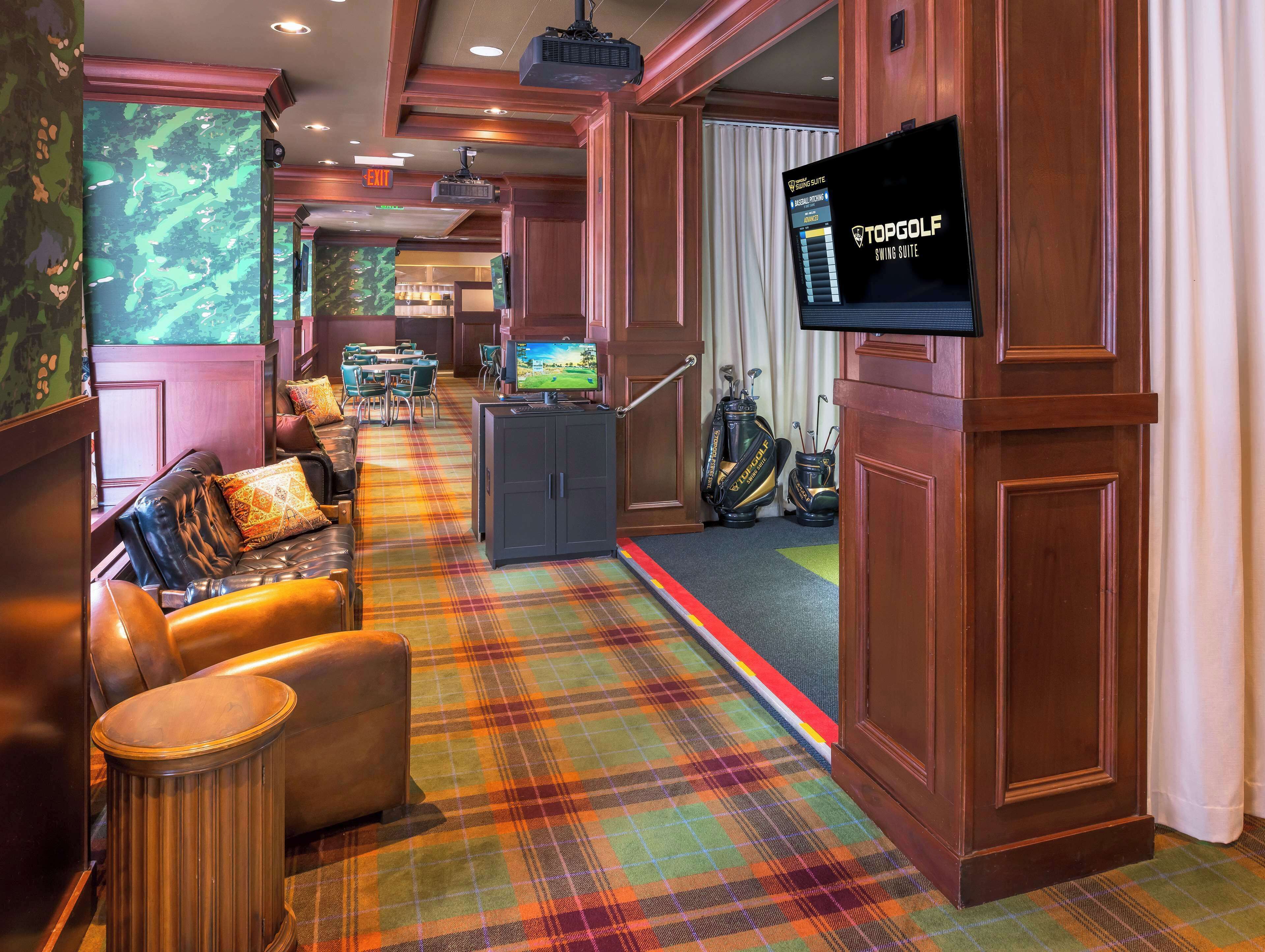 breakfast and lunch served