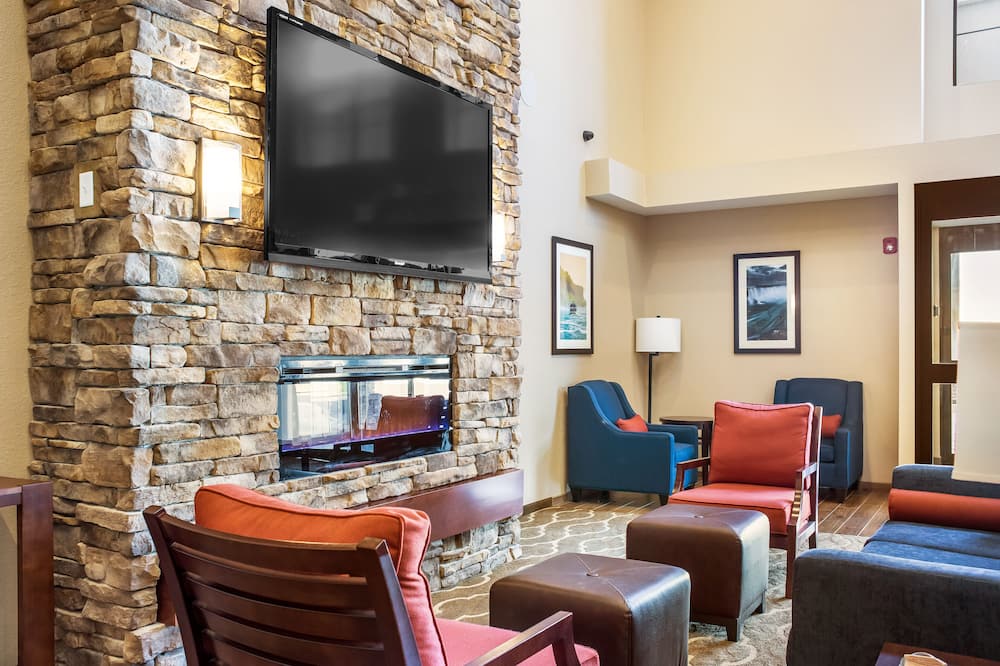 Comfort Inn & Suites Niagara Falls Blvd USA