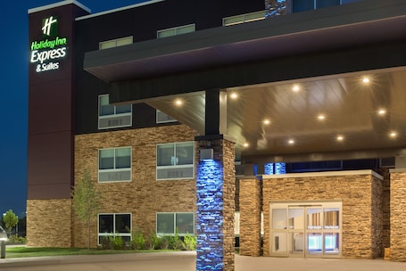 Exterior. Holiday Inn Express & Suites West Des Moines - Jordan Creek by IHG