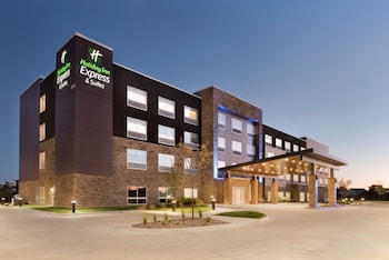 Holiday Inn Express & Suites West Des Moines - Jordan Creek by I