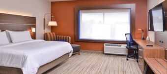 Holiday Inn Express & Suites Farmville by IHG