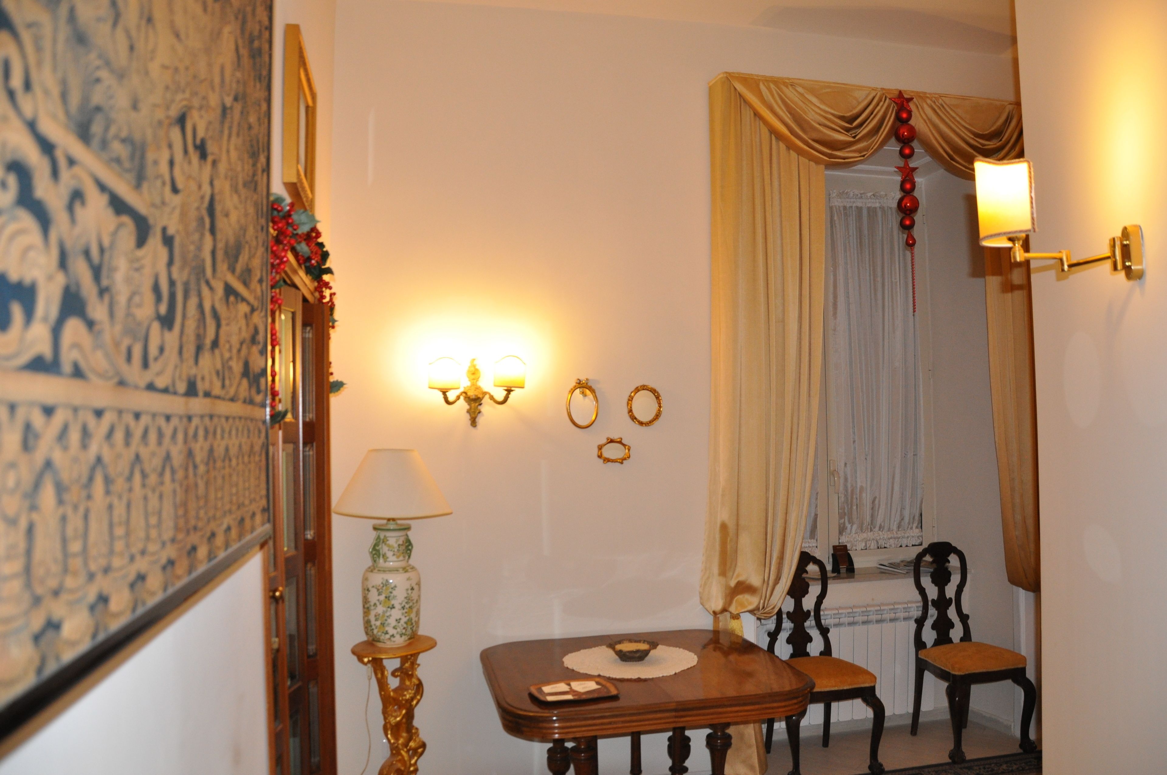 Foto - Domus Borbonica