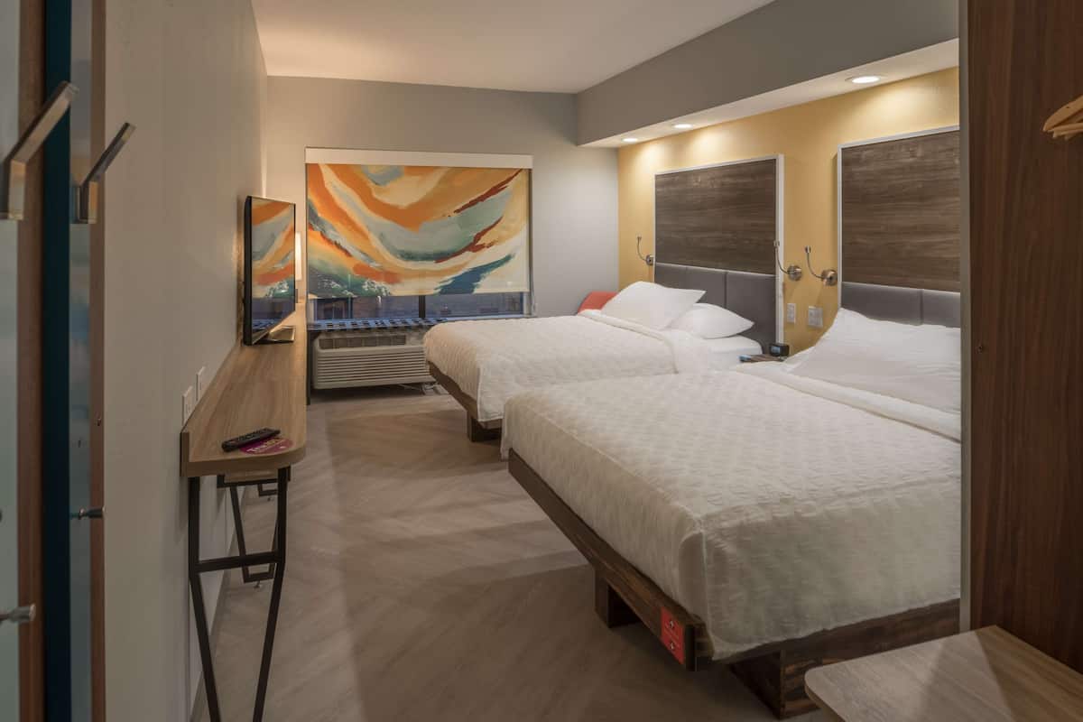 desk, blackout curtains, iron/ironing board, free wifi