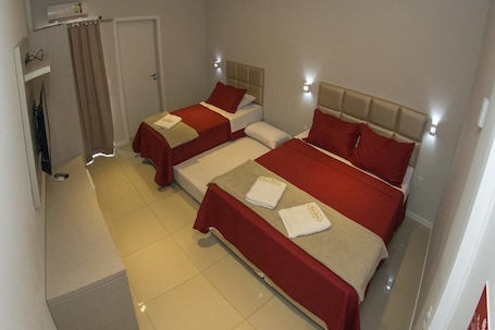 Rollaway beds, free WiFi