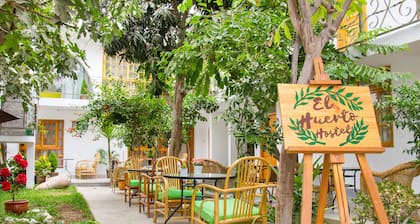 El Huerto Hostel