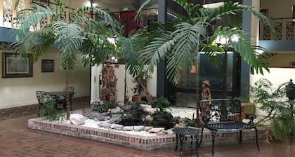 Royal Suites