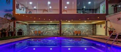 Piscine extérieure