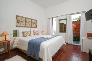 奢華雙人或雙床房 | 迷你吧、書桌、遮光窗簾/窗簾、熨斗/熨衫板