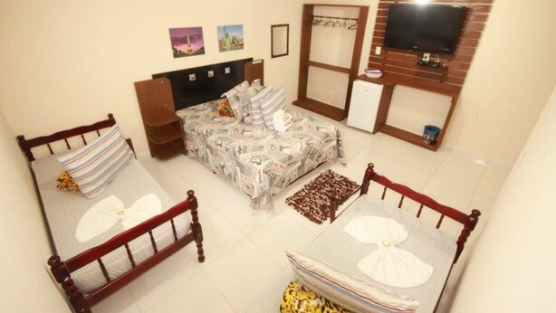 WiFi (free), bed sheets - Pousada Rota do Parque (Penha)