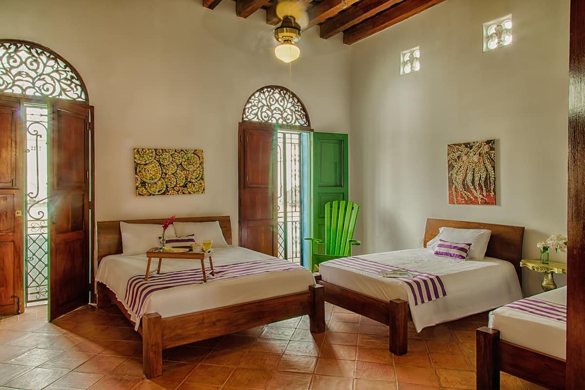 Senior Quadruple Room | Free WiFi, bed sheets