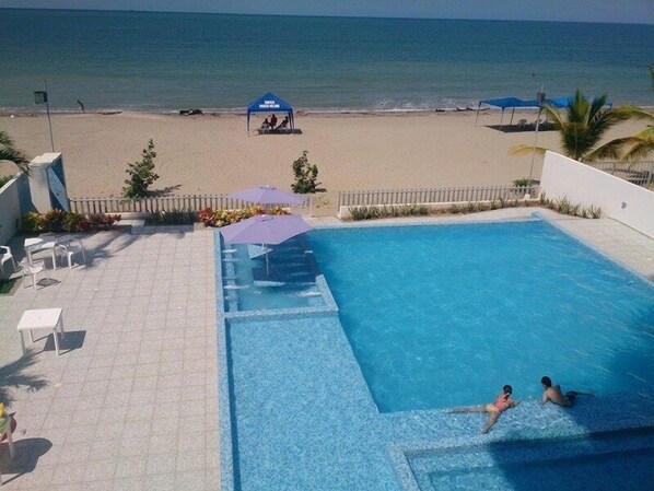 Alberca al aire libre 