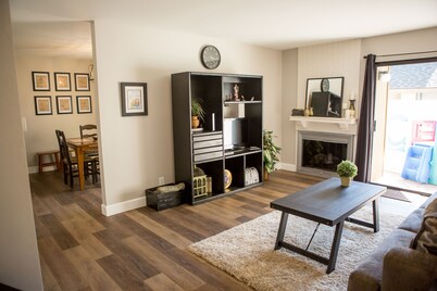 StorybookVilla #1 Warm & Inviting, You Walk to Disney, 100+ Reviews