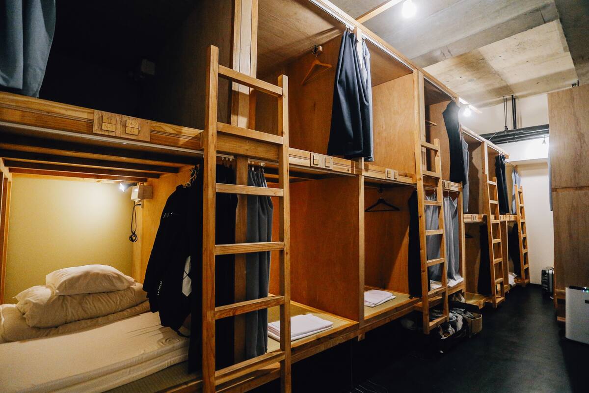 Coffres-forts dans les chambres, Wi-Fi gratuit, draps fournis