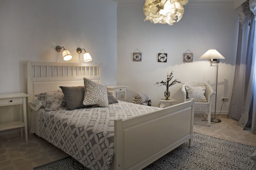 2 Schlafzimmer, Schreibtisch, Bügeleisen/Bügelbrett, WLAN
