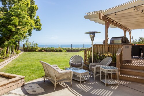 Live in luxury in this Ultra Private Oceanview Estate