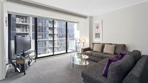 Apartment, 2 Bedrooms | Living area