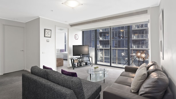 Apartment, 2 Bedrooms | Living area