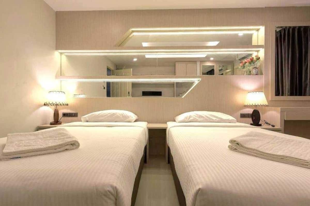 In-room safe, desk, blackout curtains, free WiFi