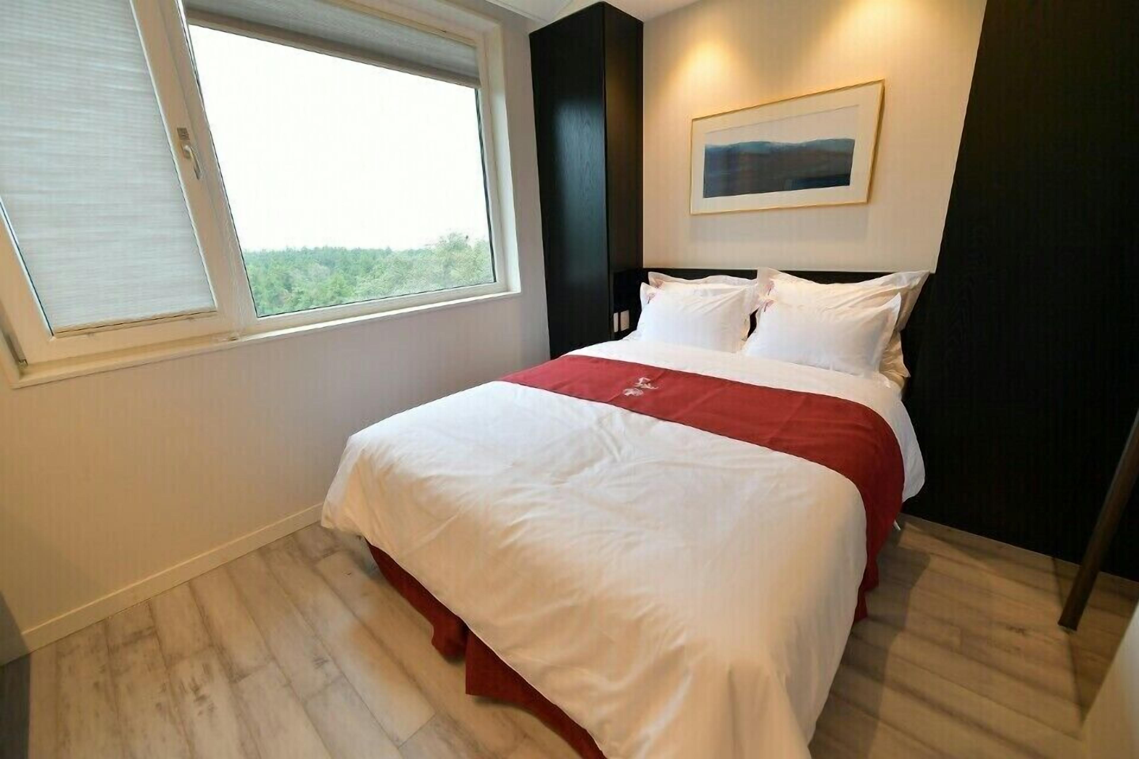 300 | Wi-fi (inkludert)