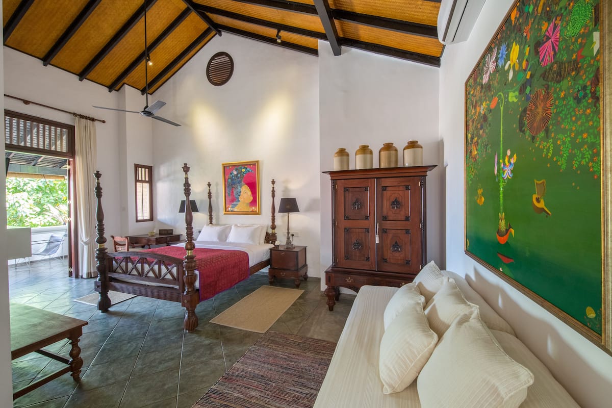 1 bedroom, premium bedding, minibar, in-room safe