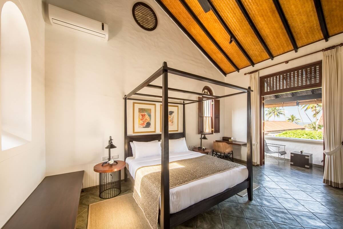 1 phòng ngủ, bộ đồ giường cao cấp, minibar, két bảo mật tại phòng