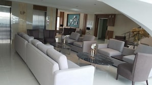Khu tiếp khách ở sảnh