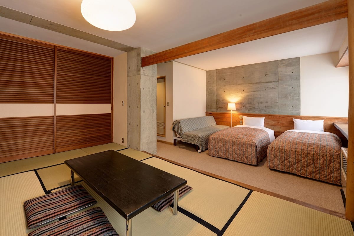 Kamar, Bebas Asap Rokok (MAIN Building Japanese-Western Style) | Selimut bulu angsa, brankas, meja kerja, dan seprai linen