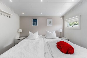 1 bedroom, blackout drapes - First Camp Edsvik Grebbestad (Grebbestad)