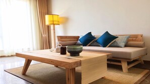 Phòng Suite | Màn/rèm cản sáng, phòng cách âm, truy cập Internet không dây miễn phí 