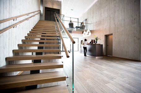 Escaleras. Bryne Hotell