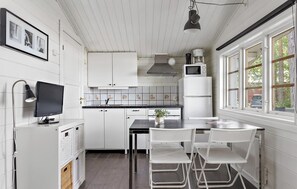 Cabin (Möruddenstuga Plus), 2 bedrooms, 1 living room | Bathroom | Shower - First Camp Mörudden Karlstad (Hammaro)