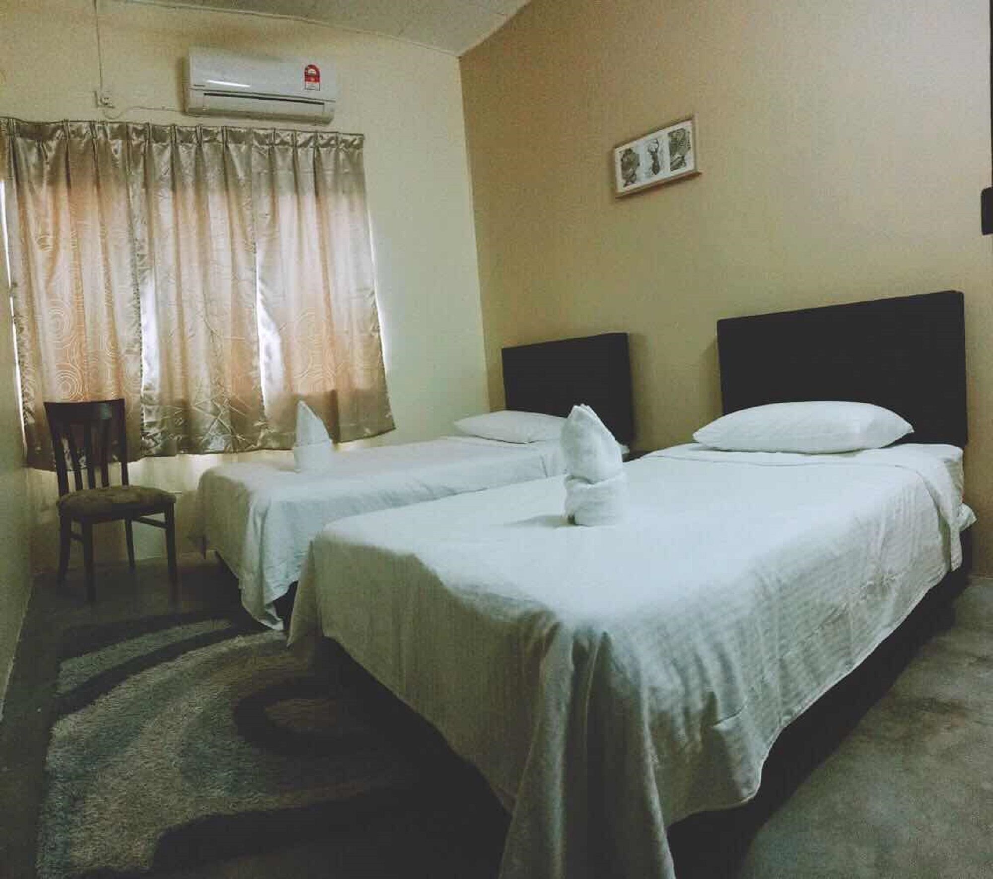 House, 4 Bedrooms | 4 bedrooms, iron/ironing board, free WiFi